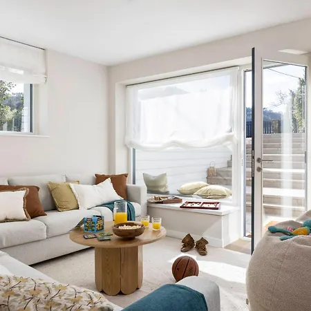 Villa Wishome-una Increible Casa Sobre El Mar Seguir Disfrutando Del Verano Desde Un Lugar Unico